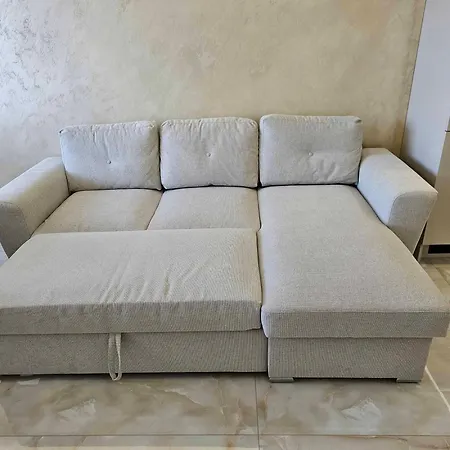 арена изгрев Apartman *